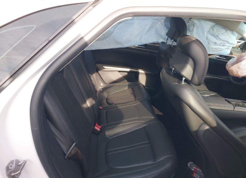 Photo 8 of 2014 Lincoln Mkz (VIN 3LN6L2G96ER812309)