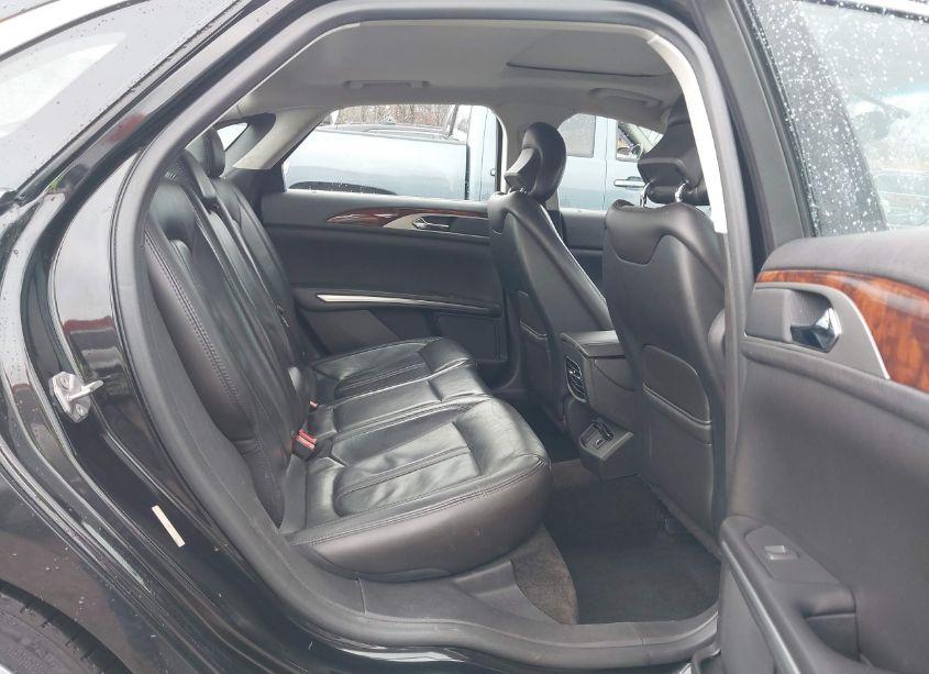 Photo 8 of 2014 Lincoln Mkz (VIN 3LN6L2G96ER826856)