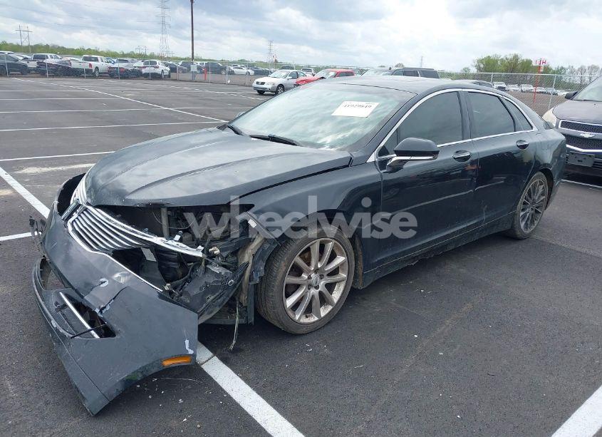 Photo 2 of 2014 Lincoln Mkz (VIN 3LN6L2G97ER818460)