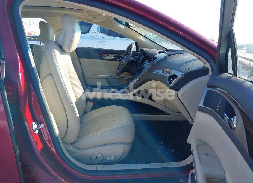 Photo 5 of 2014 Lincoln Mkz (VIN 3LN6L2G98ER813459)