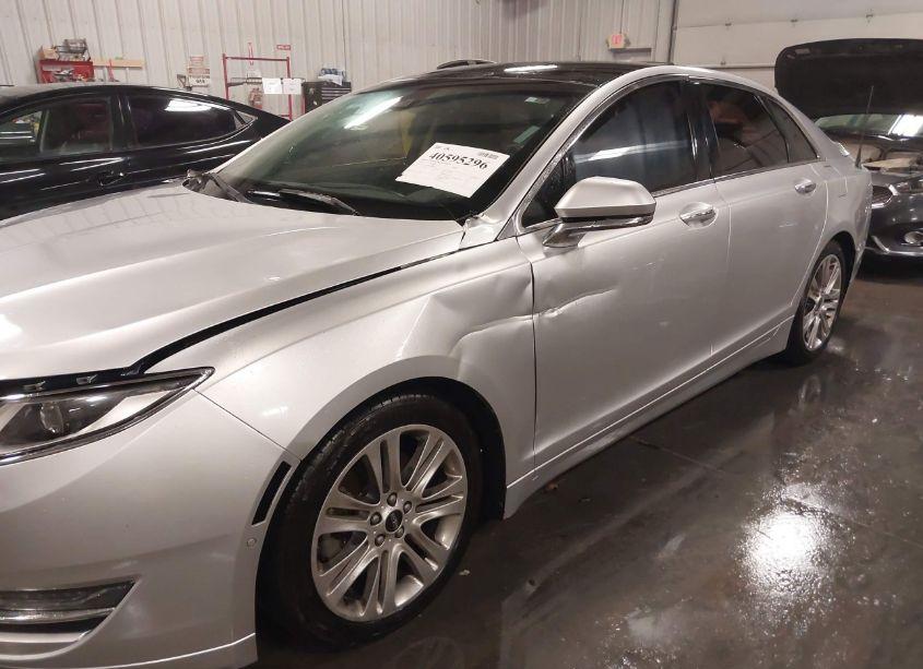 Photo 6 of 2014 Lincoln Mkz (VIN 3LN6L2G98ER820640)