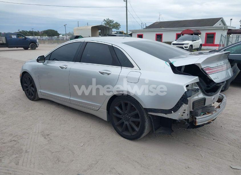 Photo 3 of 2014 Lincoln Mkz (VIN 3LN6L2G99ER808853)