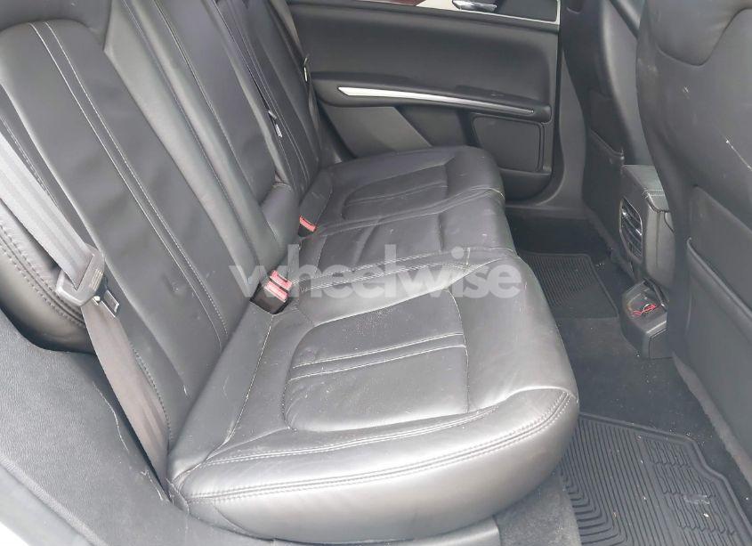 Photo 8 of 2014 Lincoln Mkz (VIN 3LN6L2G99ER808853)