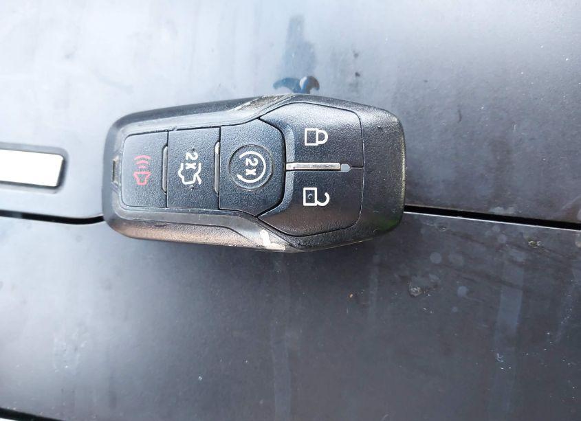 Photo 11 of 2014 Lincoln Mkz (VIN 3LN6L2G99ER825605)