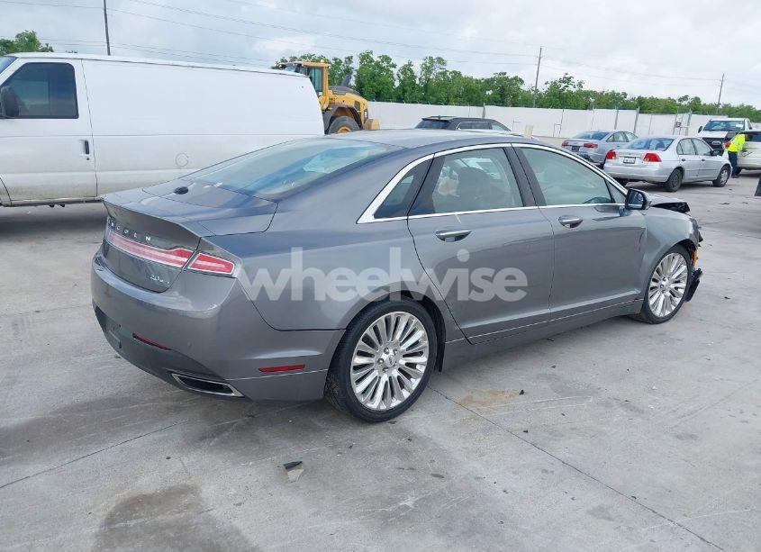 Photo 4 of 2014 Lincoln Mkz (VIN 3LN6L2G99ER834840)