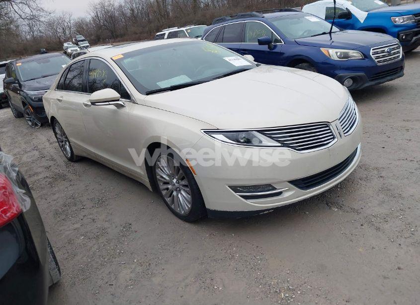 2016 Lincoln Mkz (VIN 3LN6L2G99GR630218) main photo