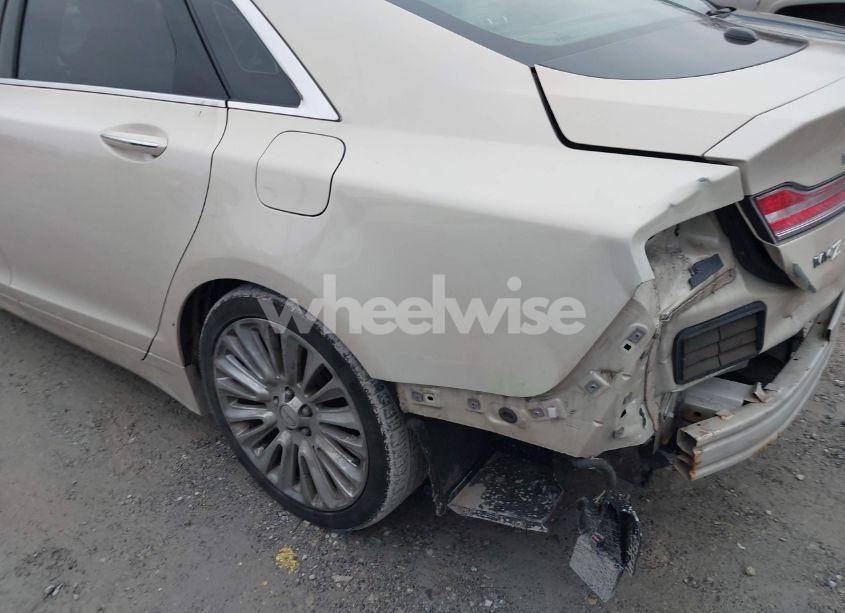 Photo 13 of 2016 Lincoln Mkz (VIN 3LN6L2G99GR630218)