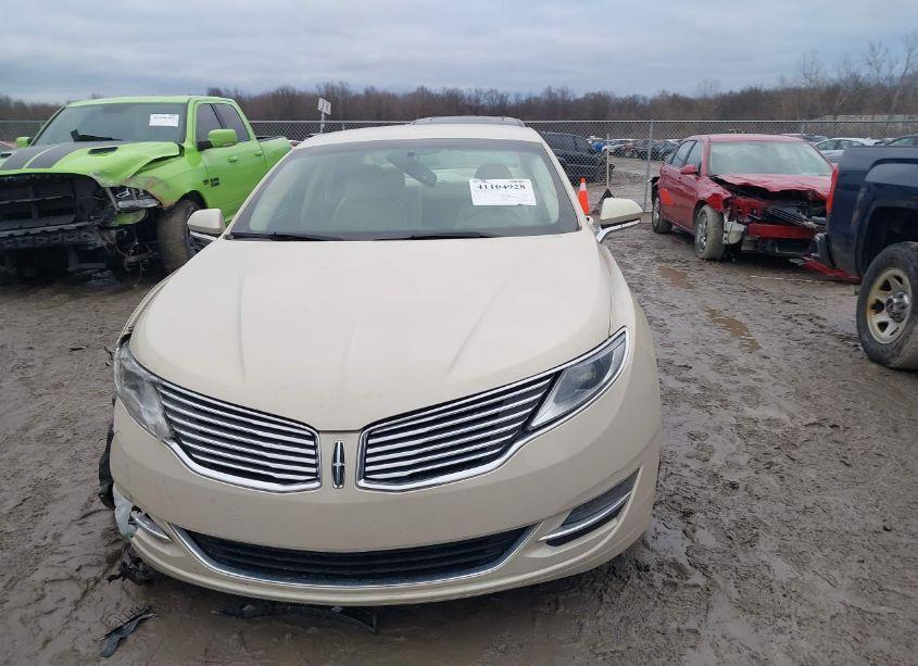 Photo 13 of 2014 Lincoln Mkz (VIN 3LN6L2G9XER806206)