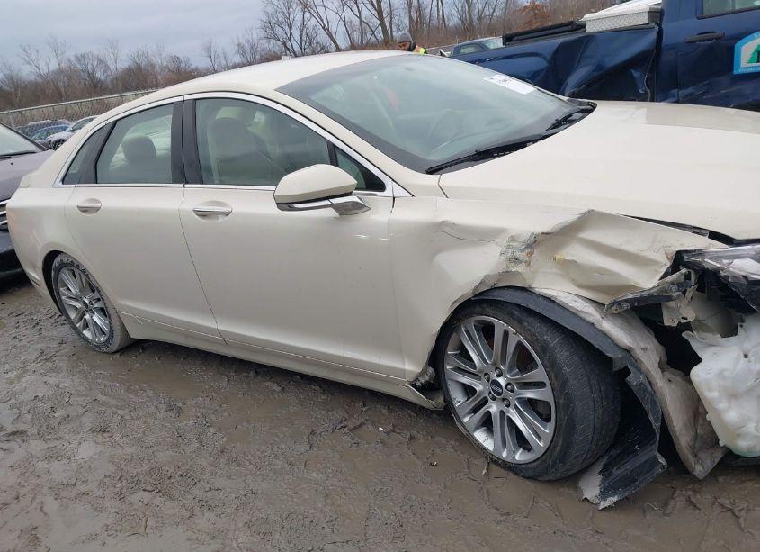 Photo 14 of 2014 Lincoln Mkz (VIN 3LN6L2G9XER806206)