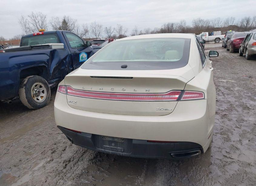 Photo 17 of 2014 Lincoln Mkz (VIN 3LN6L2G9XER806206)