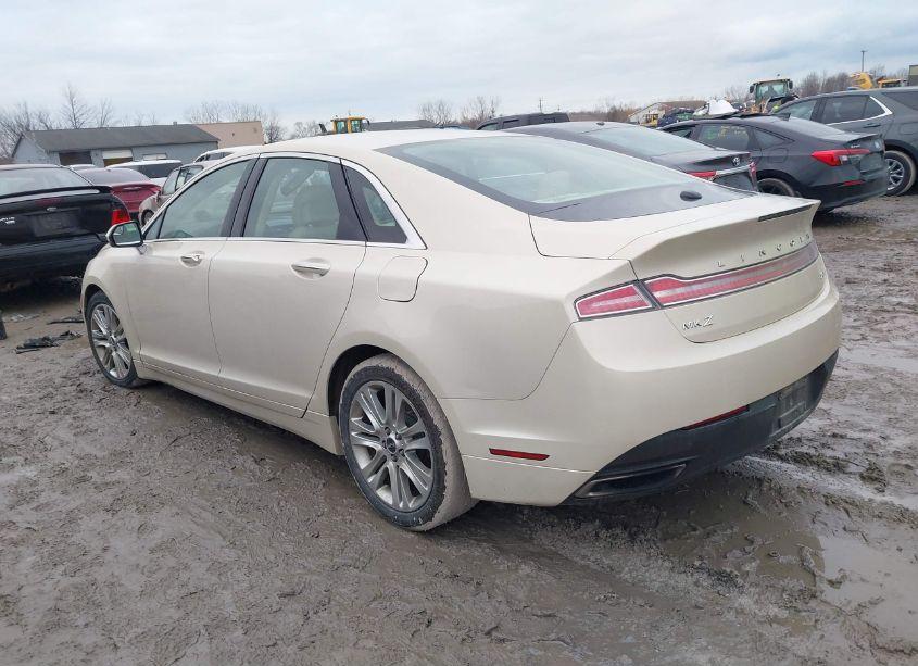 Photo 3 of 2014 Lincoln Mkz (VIN 3LN6L2G9XER806206)