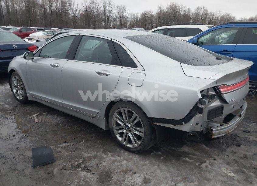 Photo 3 of 2014 Lincoln Mkz (VIN 3LN6L2G9XER814581)