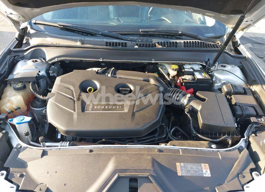 Photo 10 of 2014 Lincoln Mkz (VIN 3LN6L2G9XER824799)