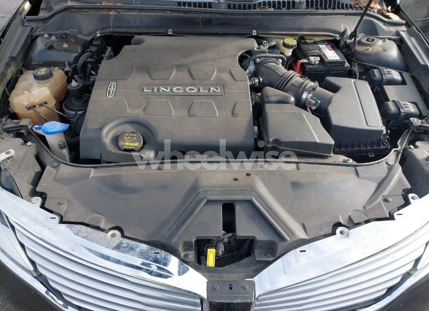 Photo 10 of 2013 Lincoln Mkz (VIN 3LN6L2GK0DR805745)