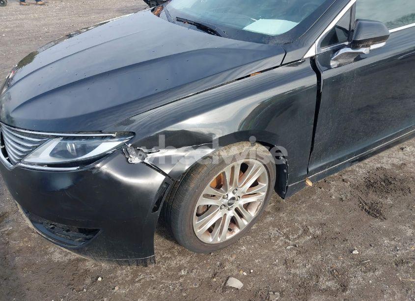 Photo 6 of 2013 Lincoln Mkz (VIN 3LN6L2GK0DR805745)