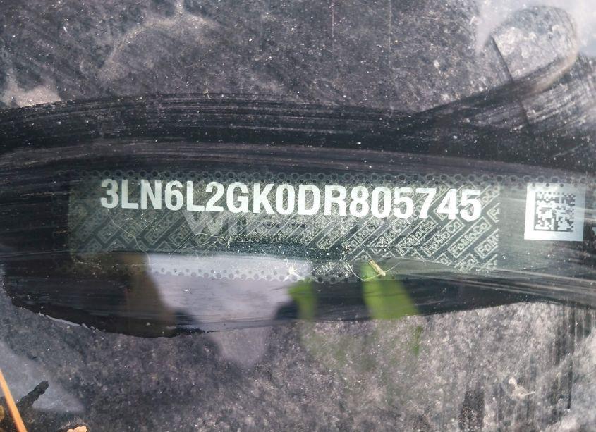 Photo 9 of 2013 Lincoln Mkz (VIN 3LN6L2GK0DR805745)