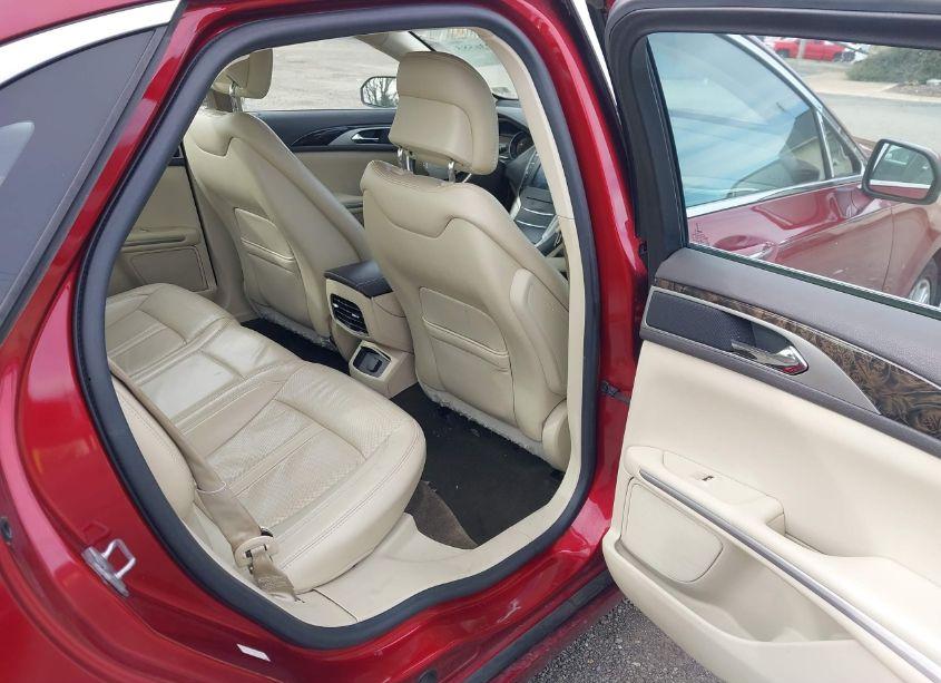 Photo 8 of 2014 Lincoln Mkz (VIN 3LN6L2GK0ER800207)