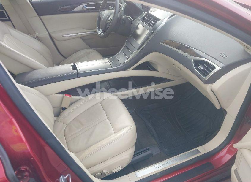 Photo 5 of 2014 Lincoln Mkz (VIN 3LN6L2GK0ER803608)