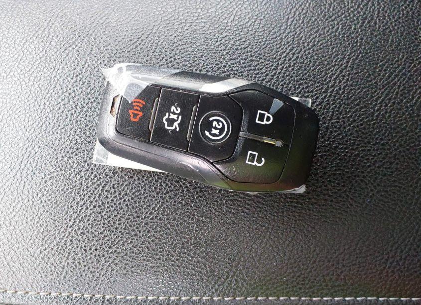 Photo 11 of 2015 Lincoln Mkz (VIN 3LN6L2GK0FR624776)