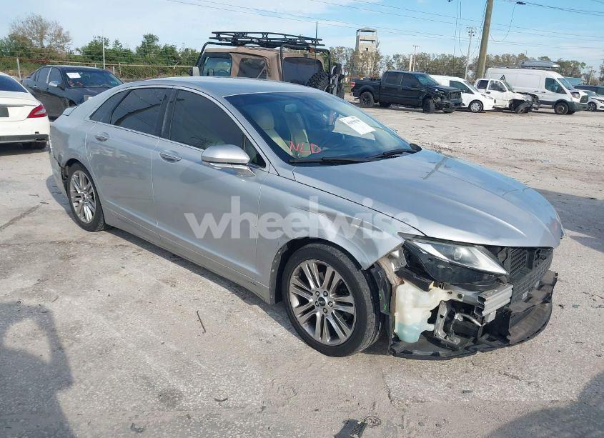 2013 Lincoln Mkz (VIN 3LN6L2GK1DR801025) main photo