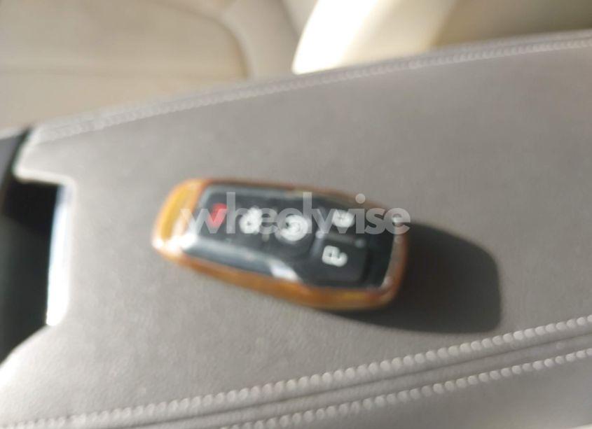 Photo 11 of 2013 Lincoln Mkz (VIN 3LN6L2GK1DR801025)