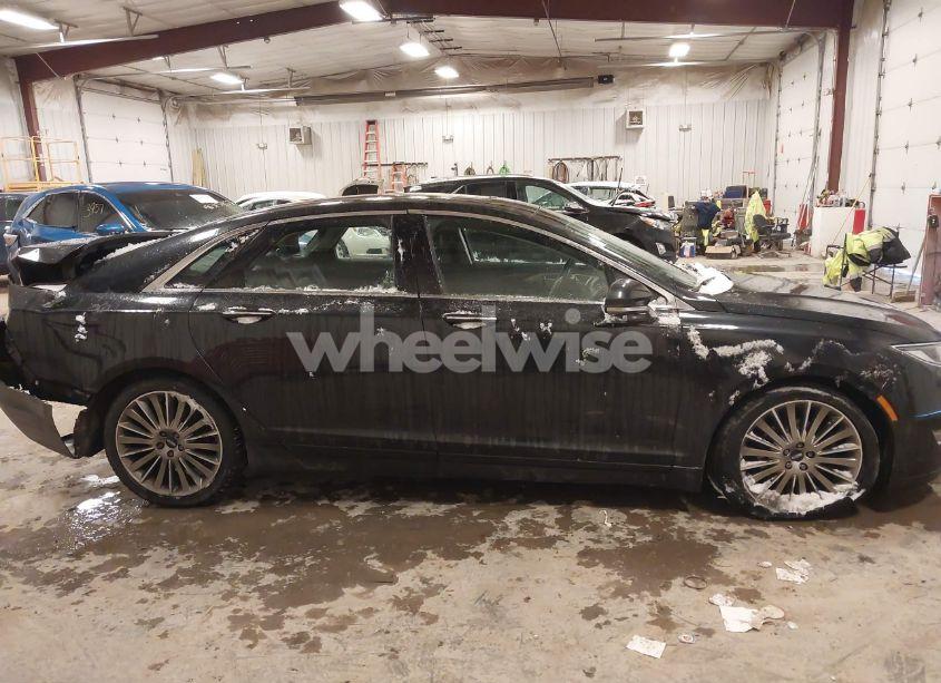 Photo 13 of 2013 Lincoln Mkz (VIN 3LN6L2GK1DR817922)