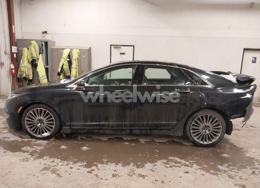 Photo 14 of 2013 Lincoln Mkz (VIN 3LN6L2GK1DR817922)