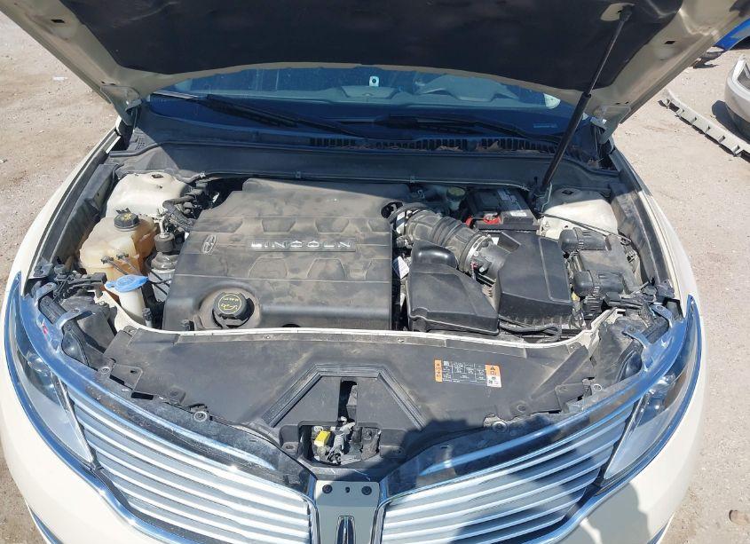 Photo 10 of 2014 Lincoln Mkz (VIN 3LN6L2GK1ER825455)