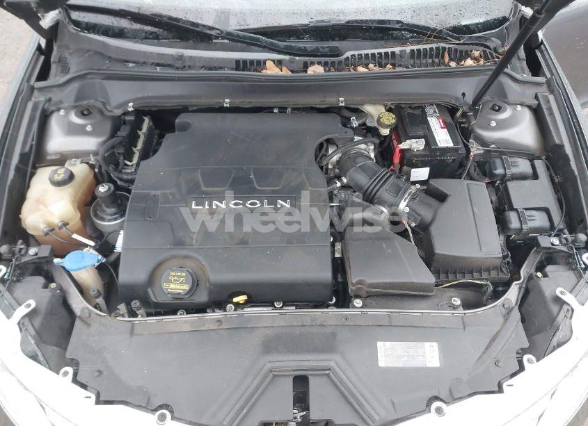 Photo 10 of 2014 Lincoln Mkz (VIN 3LN6L2GK2ER801312)