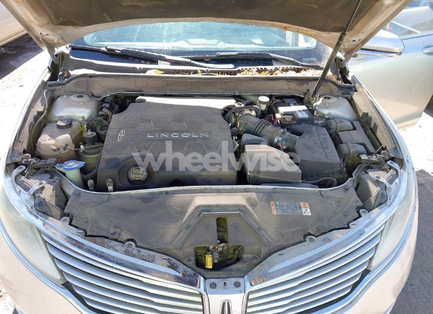Photo 10 of 2014 Lincoln Mkz (VIN 3LN6L2GK2ER817686)