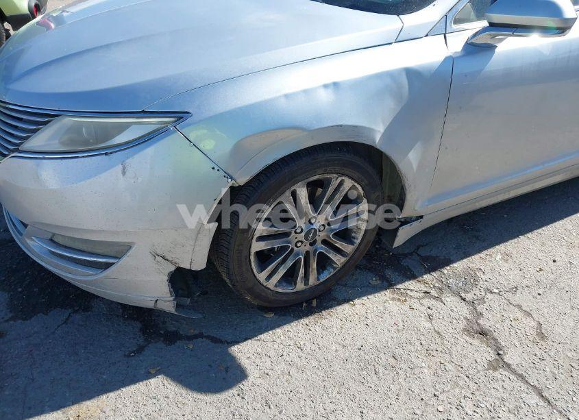 Photo 6 of 2014 Lincoln Mkz (VIN 3LN6L2GK2ER817686)