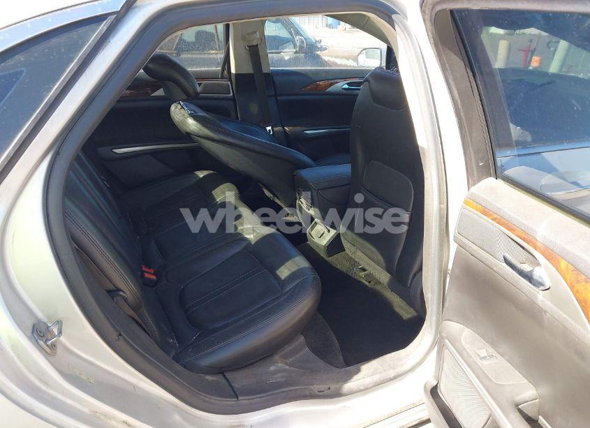 Photo 8 of 2014 Lincoln Mkz (VIN 3LN6L2GK2ER817686)