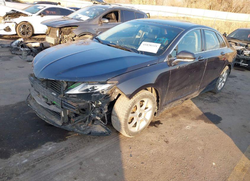 Photo 2 of 2013 Lincoln Mkz (VIN 3LN6L2GK3DR801401)