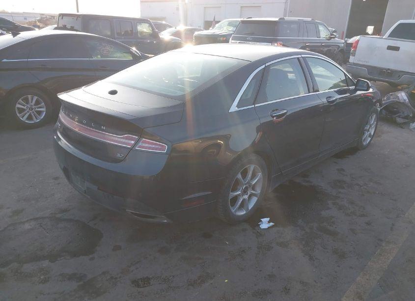 Photo 4 of 2013 Lincoln Mkz (VIN 3LN6L2GK3DR801401)