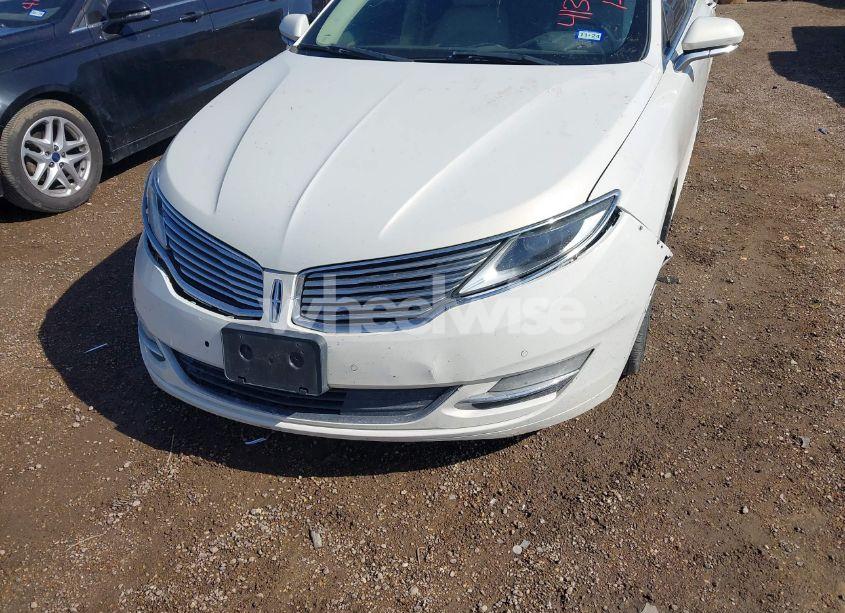 Photo 6 of 2013 Lincoln Mkz (VIN 3LN6L2GK3DR824094)
