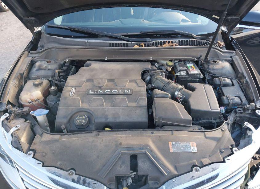 Photo 10 of 2016 Lincoln Mkz (VIN 3LN6L2GK3GR619122)