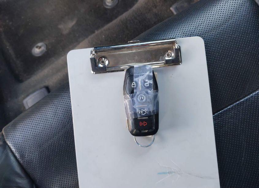 Photo 11 of 2016 Lincoln Mkz (VIN 3LN6L2GK3GR619122)