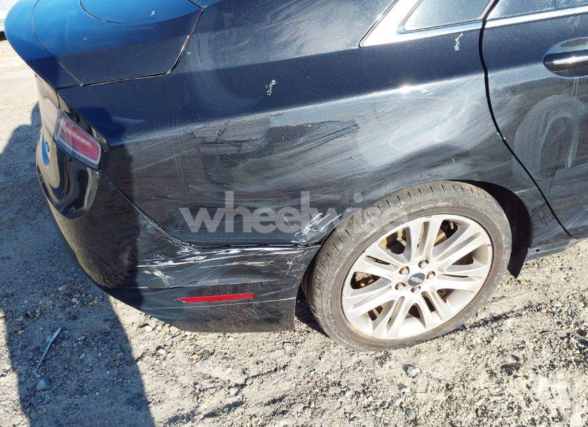 Photo 6 of 2014 Lincoln Mkz (VIN 3LN6L2GK4ER802736)