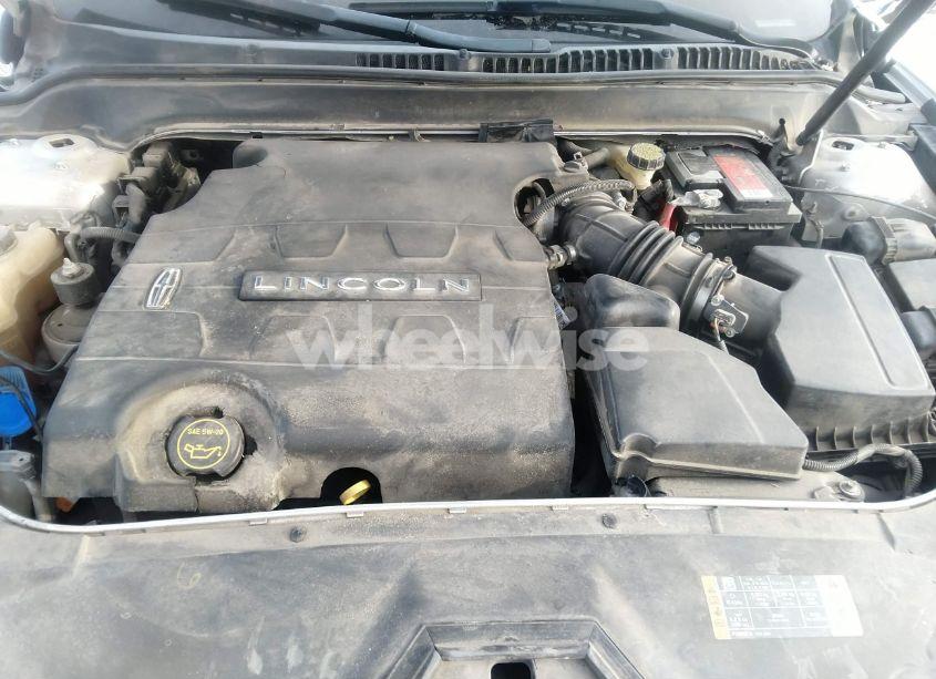 Photo 10 of 2014 Lincoln Mkz (VIN 3LN6L2GK4ER820931)