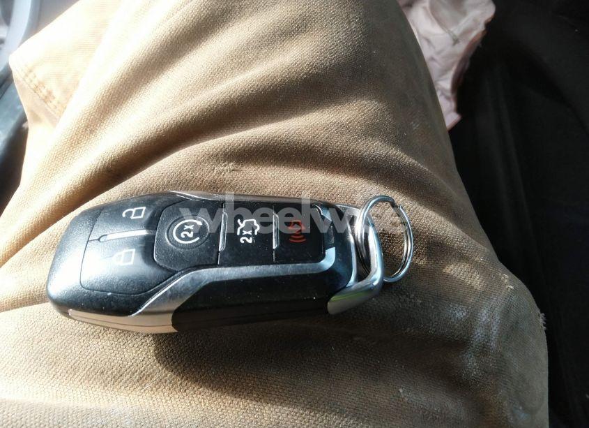 Photo 11 of 2014 Lincoln Mkz (VIN 3LN6L2GK4ER820931)