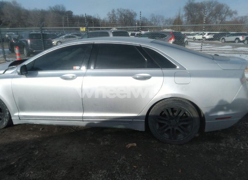 Photo 14 of 2014 Lincoln Mkz (VIN 3LN6L2GK4ER820931)