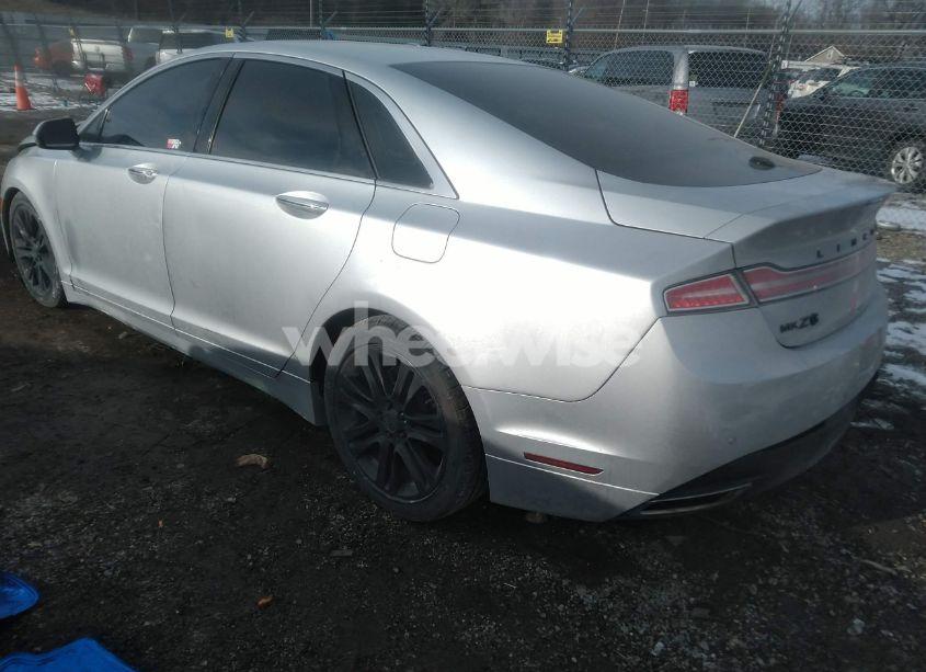 Photo 3 of 2014 Lincoln Mkz (VIN 3LN6L2GK4ER820931)