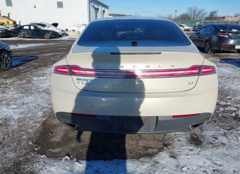 Photo 16 of 2014 Lincoln Mkz (VIN 3LN6L2GK5ER808268)