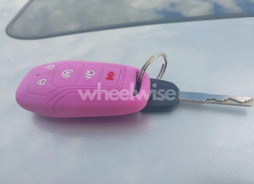 Photo 11 of 2014 Lincoln Mkz (VIN 3LN6L2GK5ER823529)