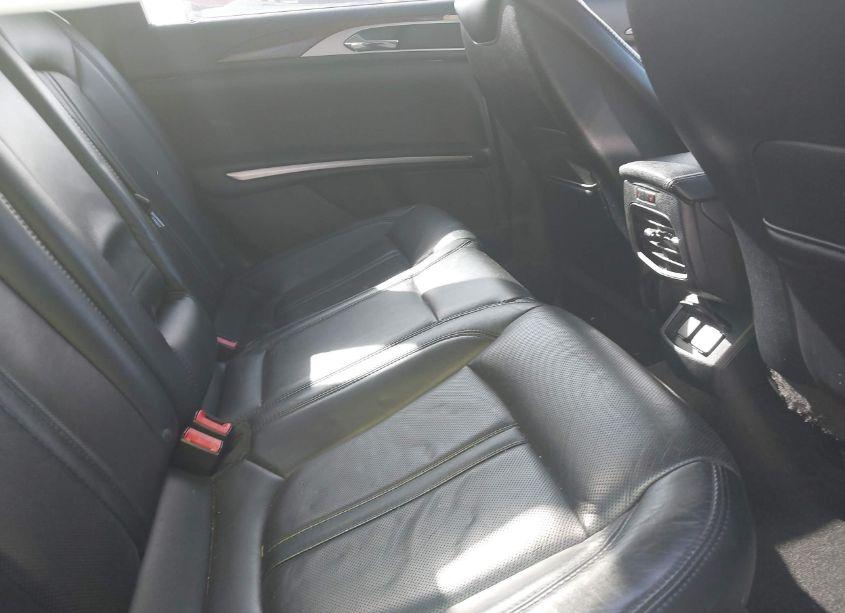 Photo 8 of 2015 Lincoln Mkz (VIN 3LN6L2GK5FR615989)