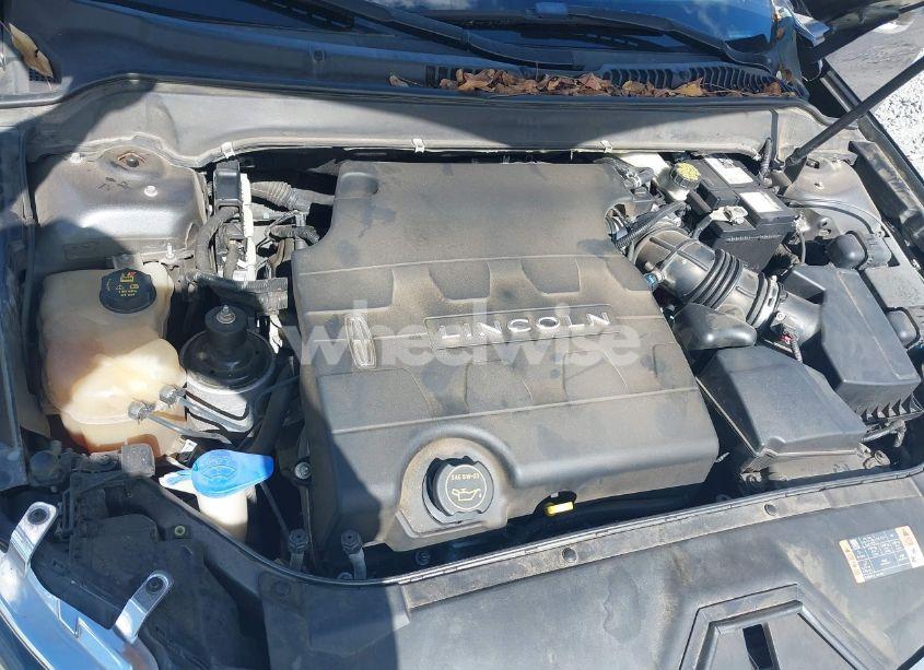 Photo 10 of 2016 Lincoln Mkz (VIN 3LN6L2GK5GR601446)