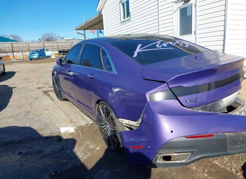 Photo 3 of 2013 Lincoln Mkz (VIN 3LN6L2GK6DR829144)