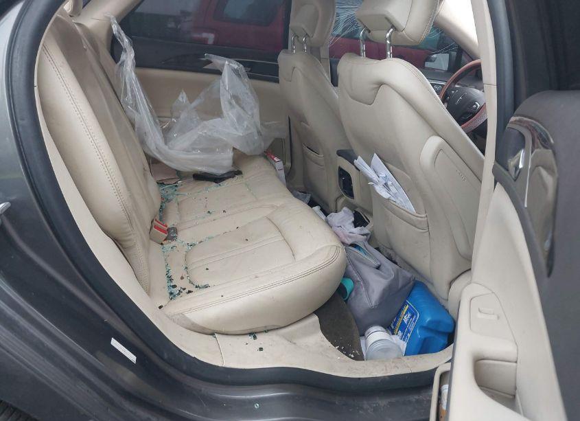 Photo 8 of 2014 Lincoln Mkz (VIN 3LN6L2GK6ER804777)