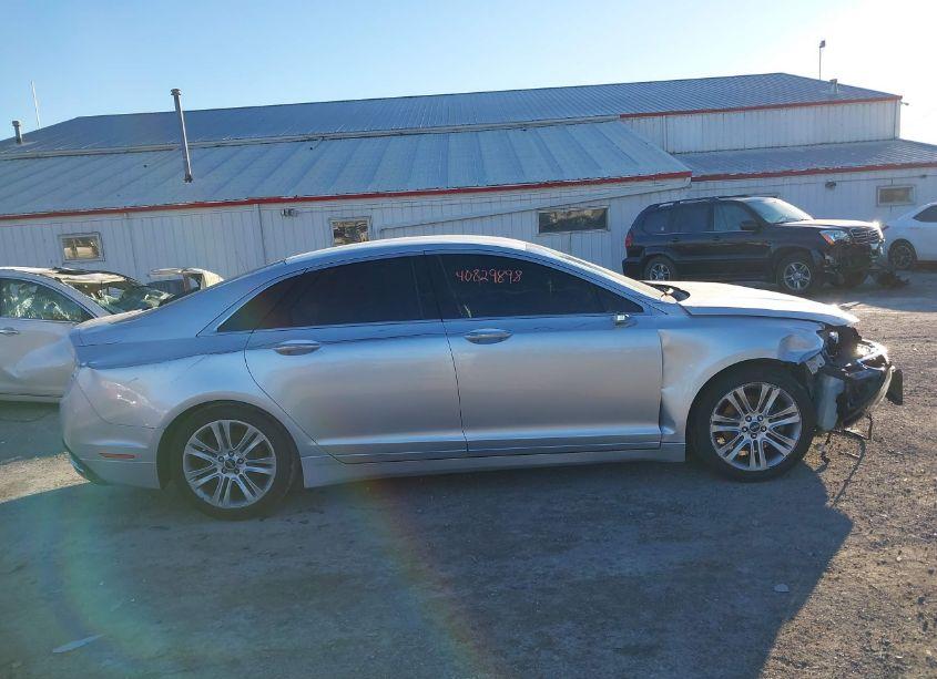 Photo 13 of 2014 Lincoln Mkz (VIN 3LN6L2GK7ER807557)