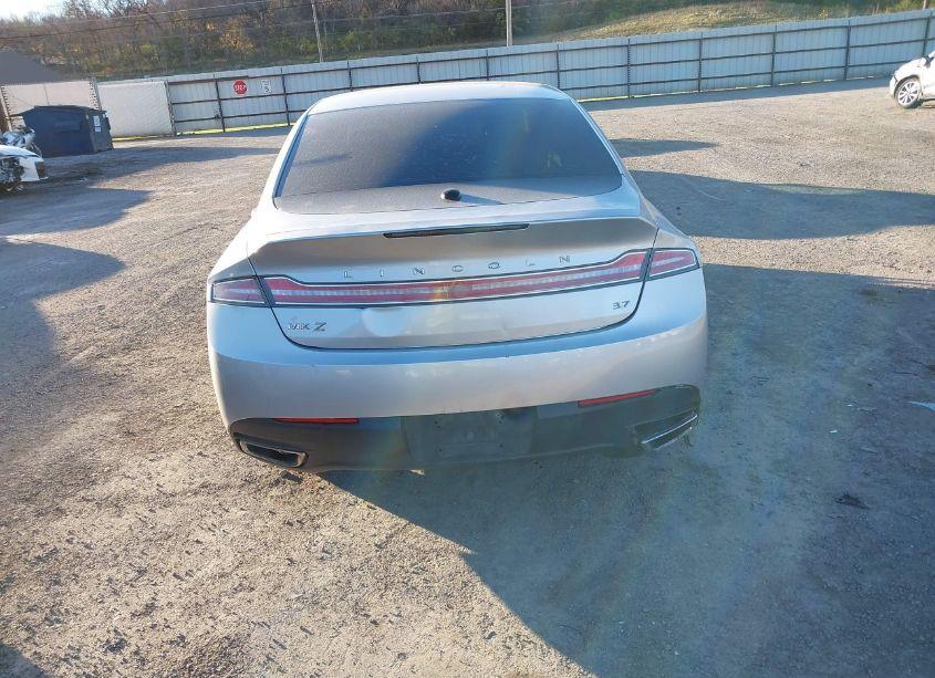 Photo 16 of 2014 Lincoln Mkz (VIN 3LN6L2GK7ER807557)